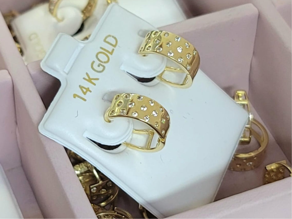 Argollas de oro 14k con detalles